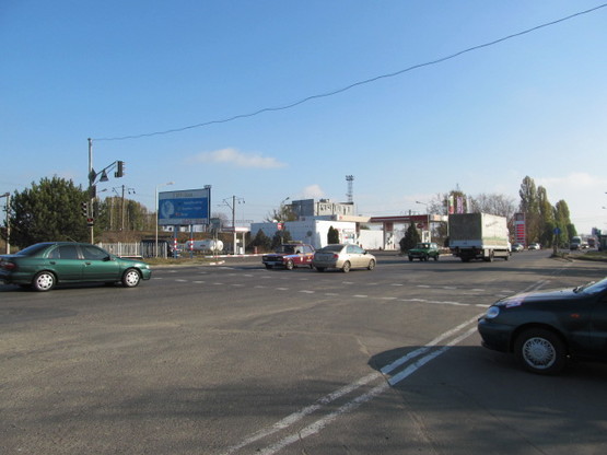 Фото рекламной плоскости по адресу ул.Промышленная, заправка "Аmic", №06-Б