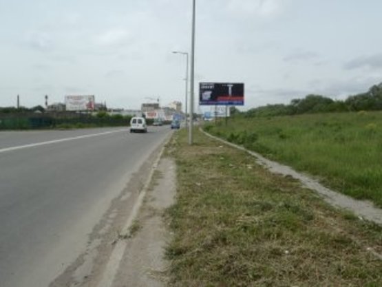 Фото рекламной плоскости по адресу Надрічна ж/д переїзд