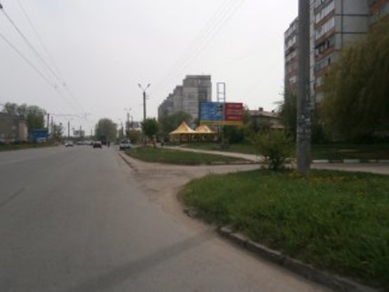 Фото рекламной плоскости по адресу Івасюка-Хоткевича                перехрестя