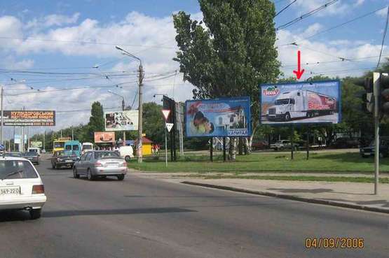 Фото рекламной плоскости по адресу Днепропетровская дор.- пр-т Добровольского