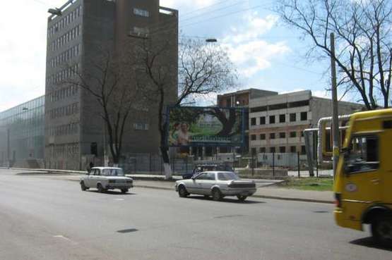 Фото рекламной плоскости по адресу ул. Атамана Головатого (АЗС "Свит") - 2