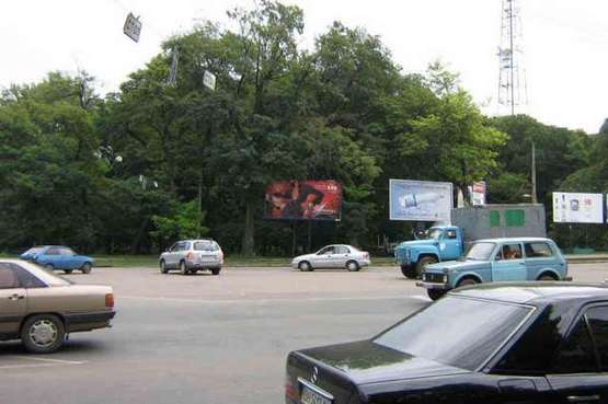 Фото рекламной плоскости по адресу ул. Среднефонтанская - Гагарина