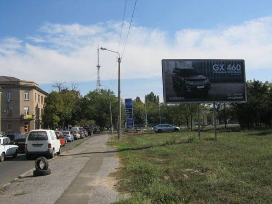 Фото рекламної площини за адресою ул. Артиллерийская, 11 (напротив)