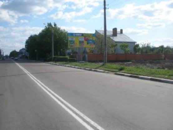 Фото рекламной плоскости по адресу Коновальця   ( гот. "Айвенго" )