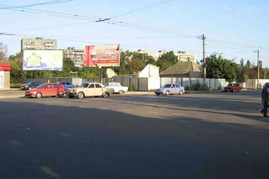 Фото рекламной плоскости по адресу ул. Варненская - ул. Филатова