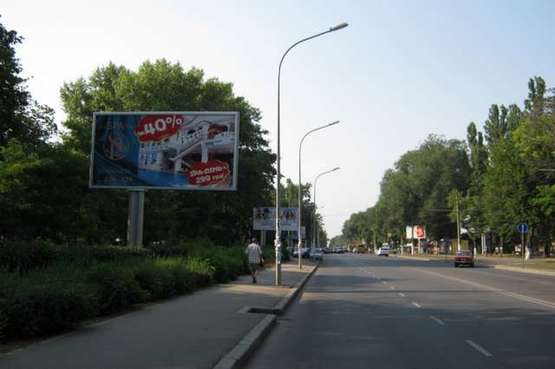 Фото рекламної площини за адресою Фонтанская дорога, 65 (напротив)