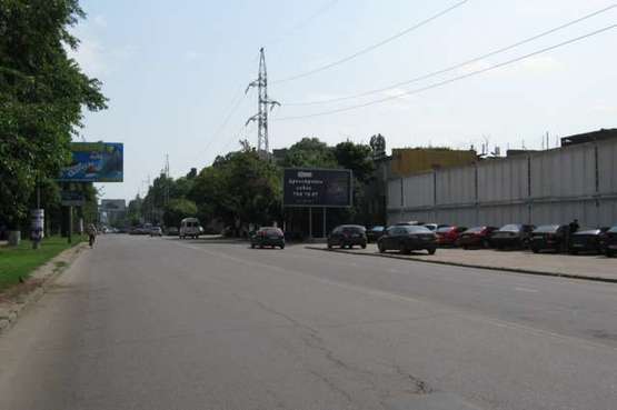 Фото рекламної площини за адресою ул. Краснова, 2а