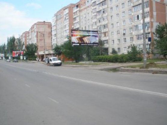 Фото рекламной плоскости по адресу Іоана Павла II-Івасюка  №2    СМ "Крона", СМ"Арсен"