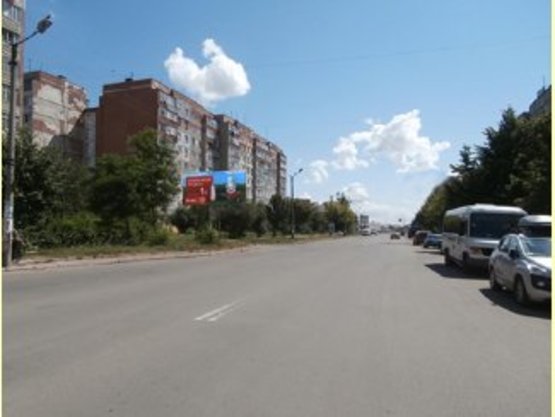 Фото рекламной плоскости по адресу Іоана Павла II-Івасюка  №2    СМ "Крона", СМ"Арсен"