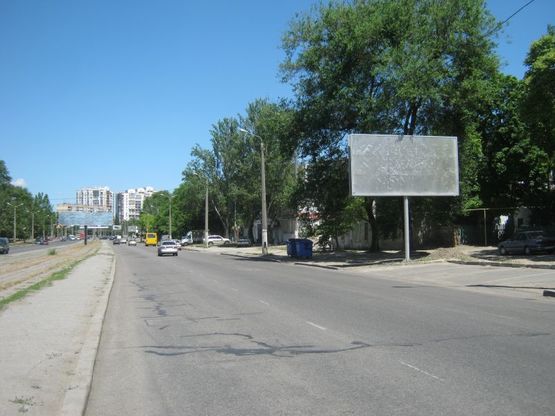 Фото рекламной плоскости по адресу ул. Балковская, 95 (к пересыпи)