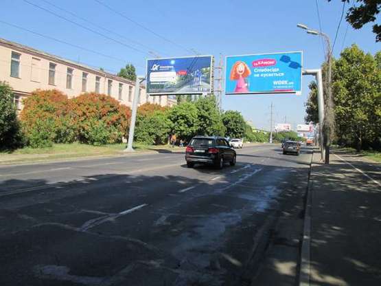 Фото рекламной плоскости по адресу ул.Краснова, 2-А - пер. Ипподромный (Гусак)