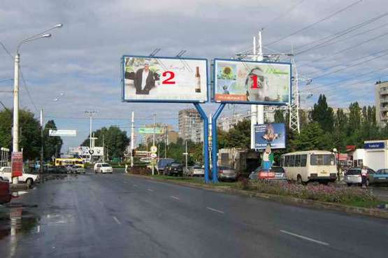 Фото рекламної площини за адресою пр-т Ак.Глушко -кинотеатр "Золотой Дюк" Чебурашка (на "Моримото")