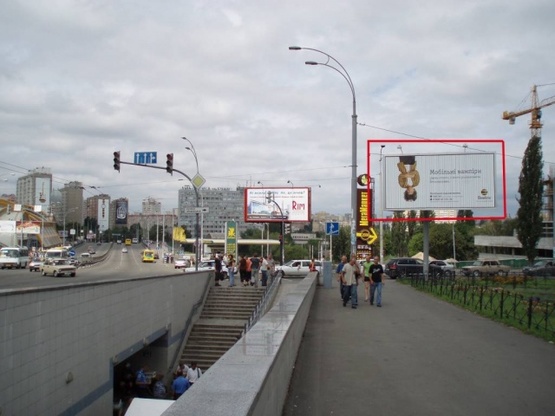 Фото рекламной плоскости по адресу Чоколовский бульвар, 40