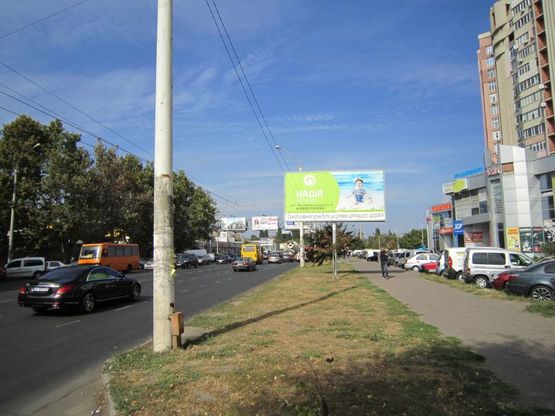Фото рекламної площини за адресою проспект Маршала Жукова, 3-А