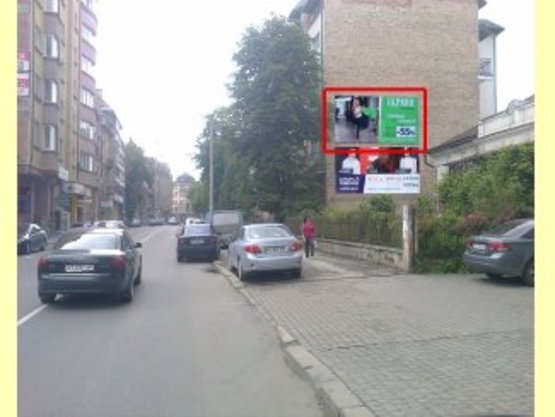 Фото рекламной плоскости по адресу Гаркуші - Франка    центр   верхній
