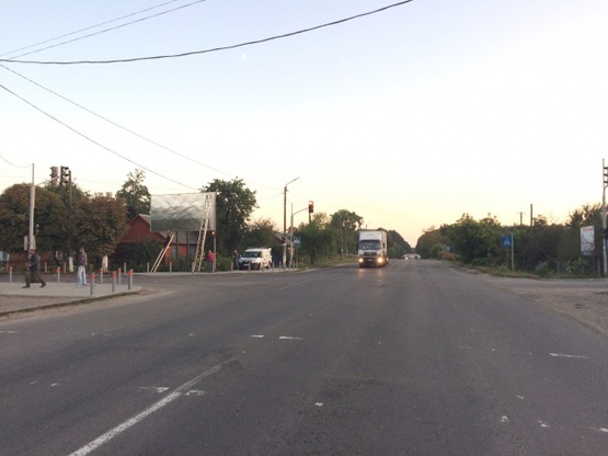 Фото рекламной плоскости по адресу Ківерці_вул. Чкалова-Київська