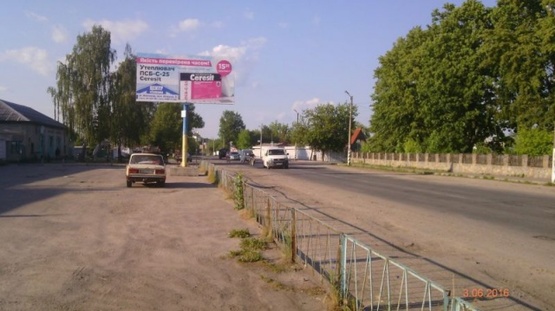 Фото рекламної площини за адресою Баранівка в. Першотравенська, біля заправки,базару, ст Б