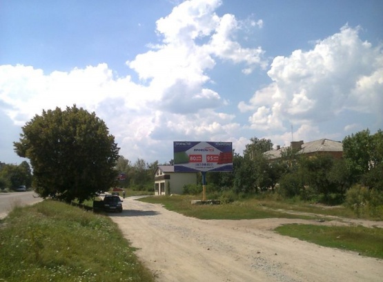 Фото рекламної площини за адресою Коростишів в. Більшовицька 92, центральна вулиця, напрямок з Києва на Житомир, ст А