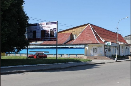 Фото рекламной плоскости по адресу Ружин вул. О.Бурди 49, центр міста, поряд парк, Будинок культури, ст Б