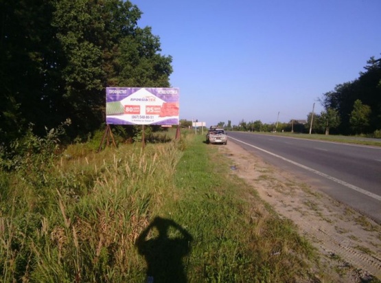 Фото рекламной плоскости по адресу Траса Житомир-Новоград-Волинський с.Іванівка, напрямок з Новограда,Рівного на Житомир, ст.Б