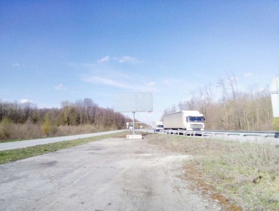 Фото рекламної площини за адресою Траса Житомир-Рівне,біля Новограду, напрямок з Рівного на Житомира, ст.Б