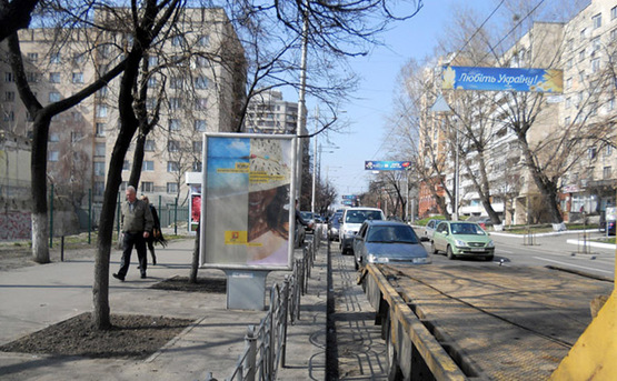 Фото рекламной плоскости по адресу Вул. Жилянська,47 / Завод "Галактон"