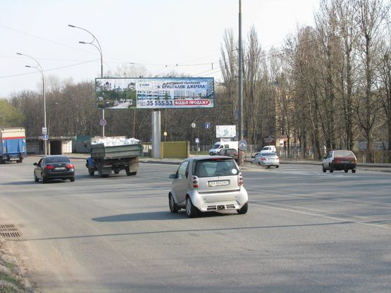 Фото рекламної площини за адресою Заболотного вул. + Метрологічна вул.