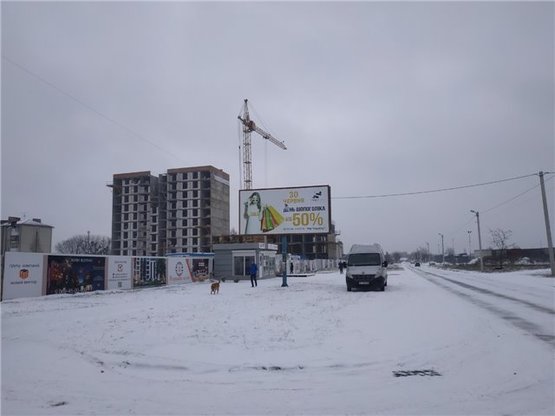 Фото рекламной плоскости по адресу м.Ковель вул. Заводська (ТЦ "Ювант")