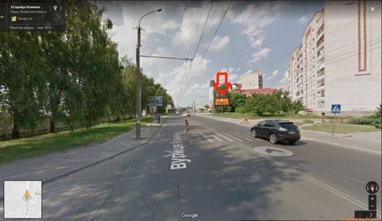 Фото рекламной плоскости по адресу вул.Конякіна,23 (ТРК "Аверс")