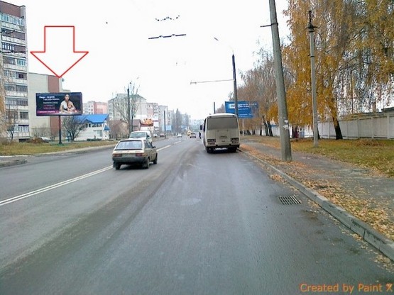 Фото рекламної площини за адресою вул.Конякіна,23 (ТРК "Аверс")