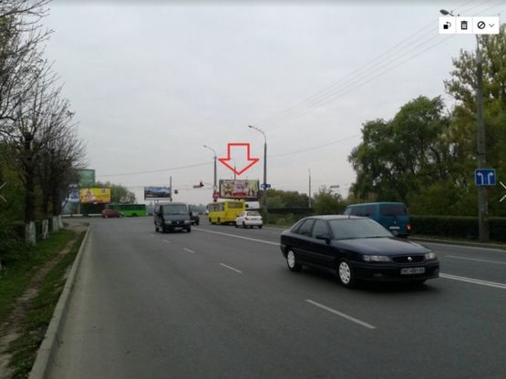 Фото рекламной плоскости по адресу вул.Ковельська на перетині з вул.Набережна (м1)