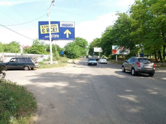 Фото рекламной плоскости по адресу пр Маршала Жукова-Червоный Хутор 2Б