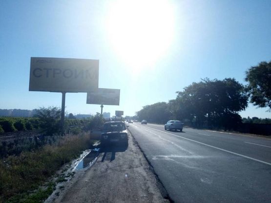 Фото рекламної площини за адресою Одесса-Черноморск 28Б