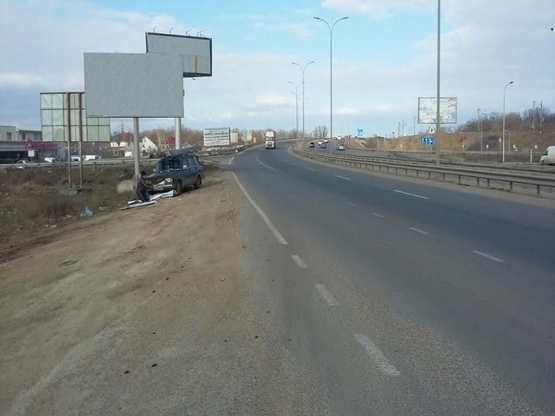 Фото рекламной плоскости по адресу Объезд г.Одесса 20+300 Б