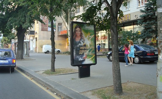 Фото рекламної площини за адресою Вул. Червоноармійська, 85/87 ("Ішак")