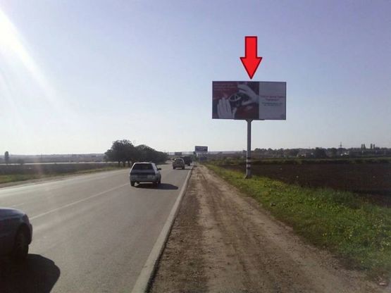 Фото рекламної площини за адресою Ильичевская дорога   - коттеджный поселок "Хуторок"