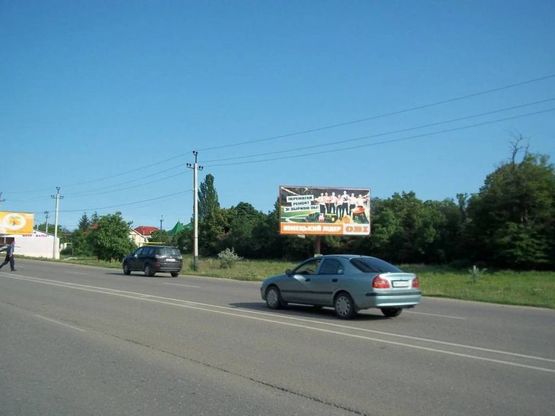 Фото рекламної площини за адресою Южная дорога, 32 - за АЗС Укрнафта (ТРЦ Ривьера, АШАН)