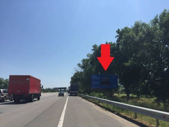 Фото рекламної площини за адресою Киевское шоссе, 8/2 - Новая линия
