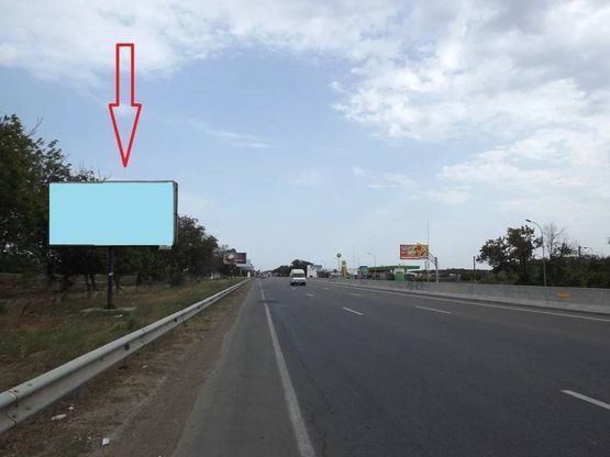 Фото рекламной плоскости по адресу Киевское шоссе, 10б - напротив офиса ТМ Копейка