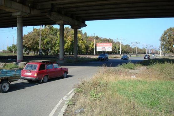 Фото рекламної площини за адресою Овидиопольский путепровод / ГМ "Метро" №2