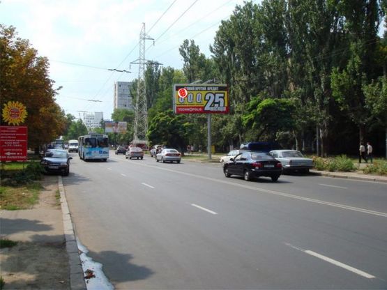 Фото рекламной плоскости по адресу ул. Космонавтов №28