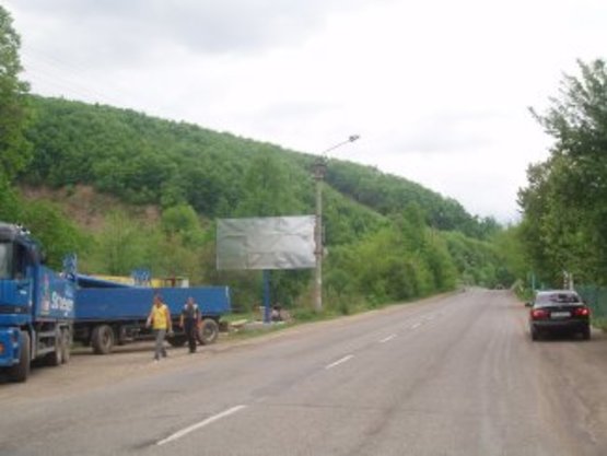 Фото рекламної площини за адресою м.Надвірна (вїзд зі сторони Богородчан) ст.Б