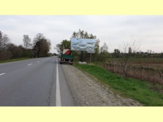 Фото рекламной плоскости по адресу вул.Бандери вїзд з Львова