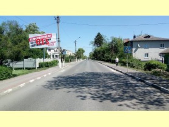 Фото рекламної площини за адресою Снятинський район, смт.Заболотів, вул.Головна, біля стадіону (траса на Чернівці)  траса Ів-Франк-Чернівці