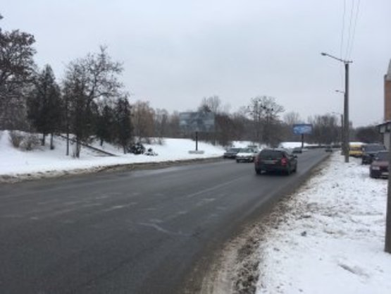 Фото рекламной плоскости по адресу Набережна-Берегова університет Нафти і Газу