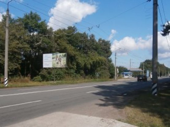 Фото рекламной плоскости по адресу Галицька навпроти (цементно-шиферний завод) №3