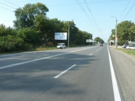 Фото рекламной плоскости по адресу Галицька навпроти (цементно-шиферний завод) №4