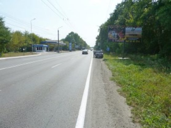 Фото рекламной плоскости по адресу Галицька навпроти (цементно-шиферний завод) №5