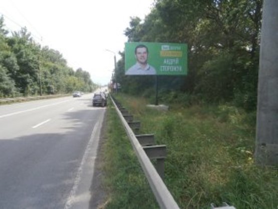 Фото рекламної площини за адресою Галицька навпроти (цементно-шиферний завод) №8