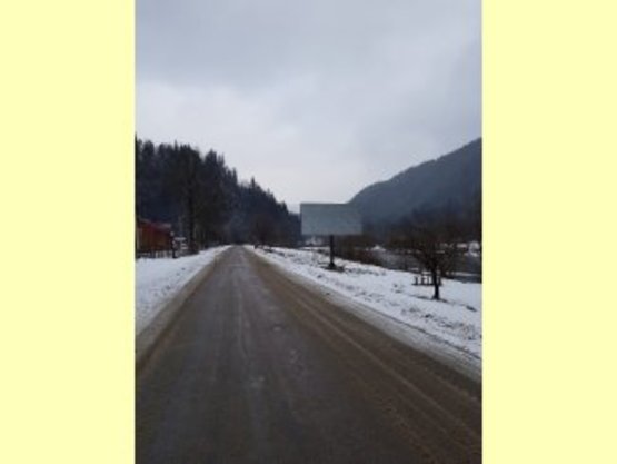 Фото рекламной плоскости по адресу с.Криворівня траса Верховина-Косів №1